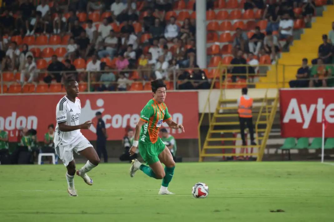 Alanyaspor'un Beşiktaş'ı Farklı Yendiği O Anlar 5